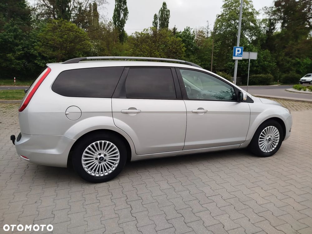Ford Focus 1.6 TDCi DPF Titanium - 5