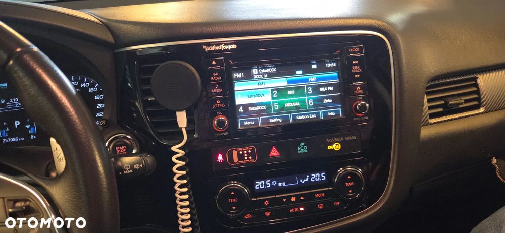 Mitsubishi Outlander 2.0 Intense 4WD CVT - 6