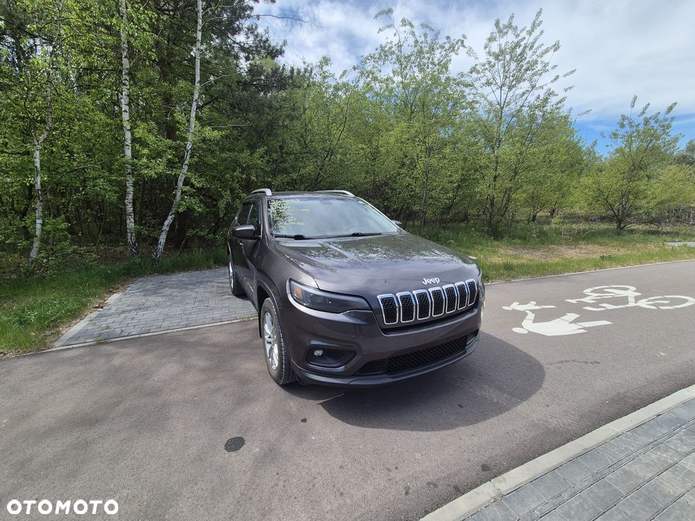 Jeep Cherokee - 8