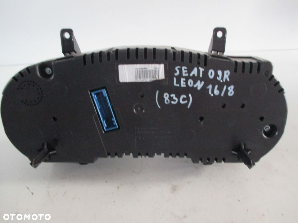 SEAT LEON 09R 1.6 8V LICZNIK 1P0920810E - 2