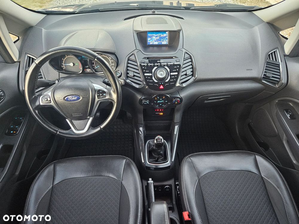 Ford EcoSport - 24