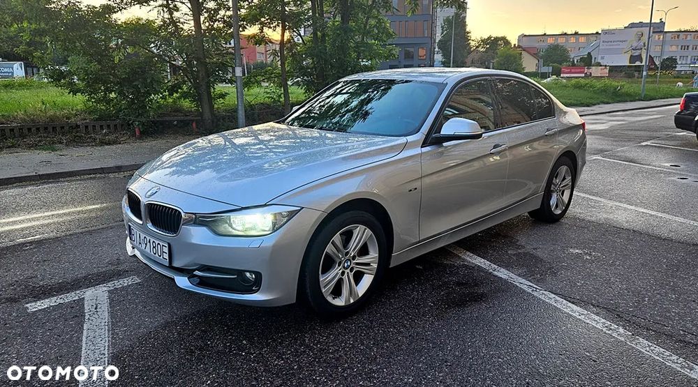 BMW Seria 3 318d Blue Performance Sport Line - 17