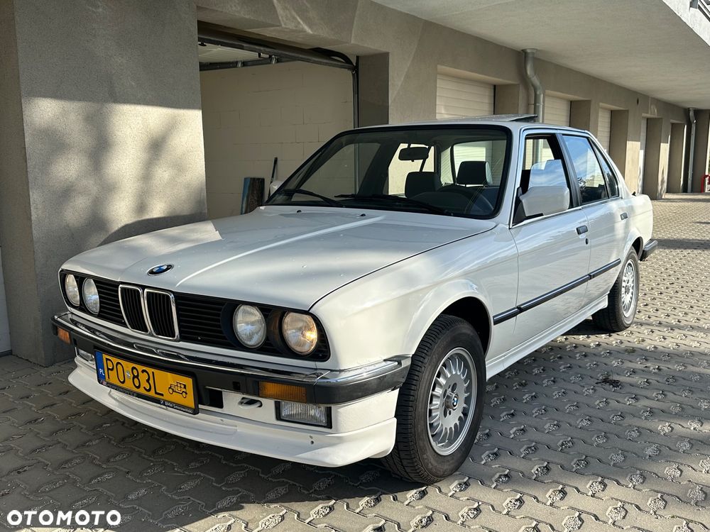 BMW Seria 3 325e - 10