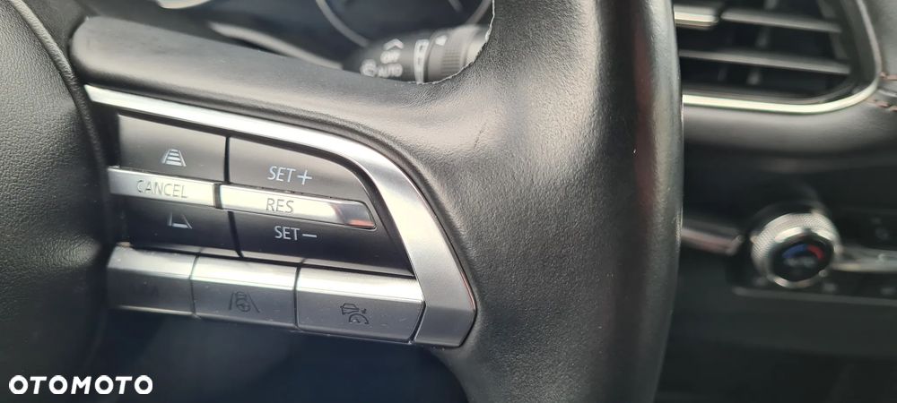 Mazda 3 2.0 mHEV Hikari - 22