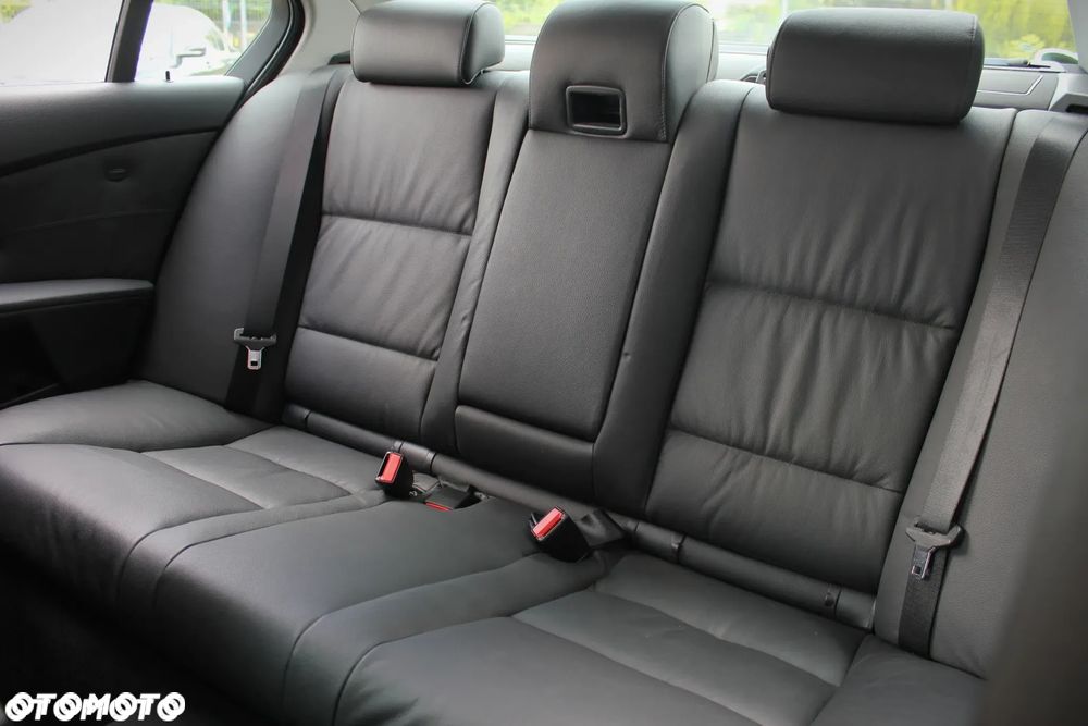 BMW Seria 5 - 18