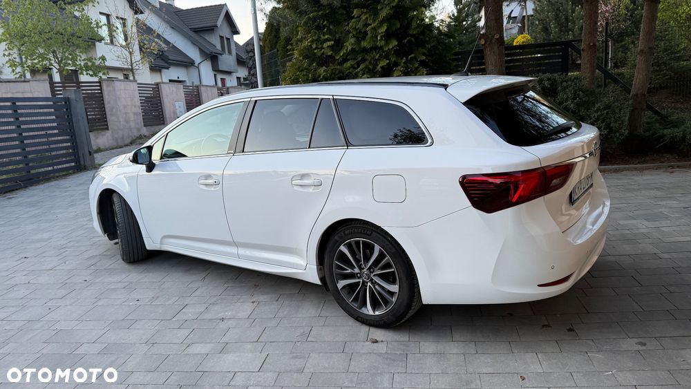 Toyota Avensis Touring Sports 1.8 Edition S+ - 4