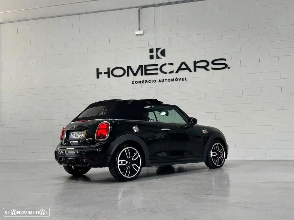 MINI Cabrio - 15