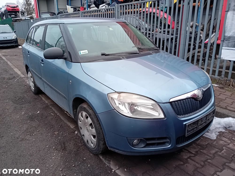 *SKODA FABIA II KOMBI* Samochód na części - 1