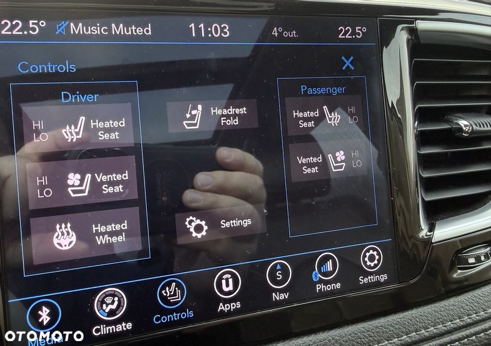 Chrysler Pacifica - 31