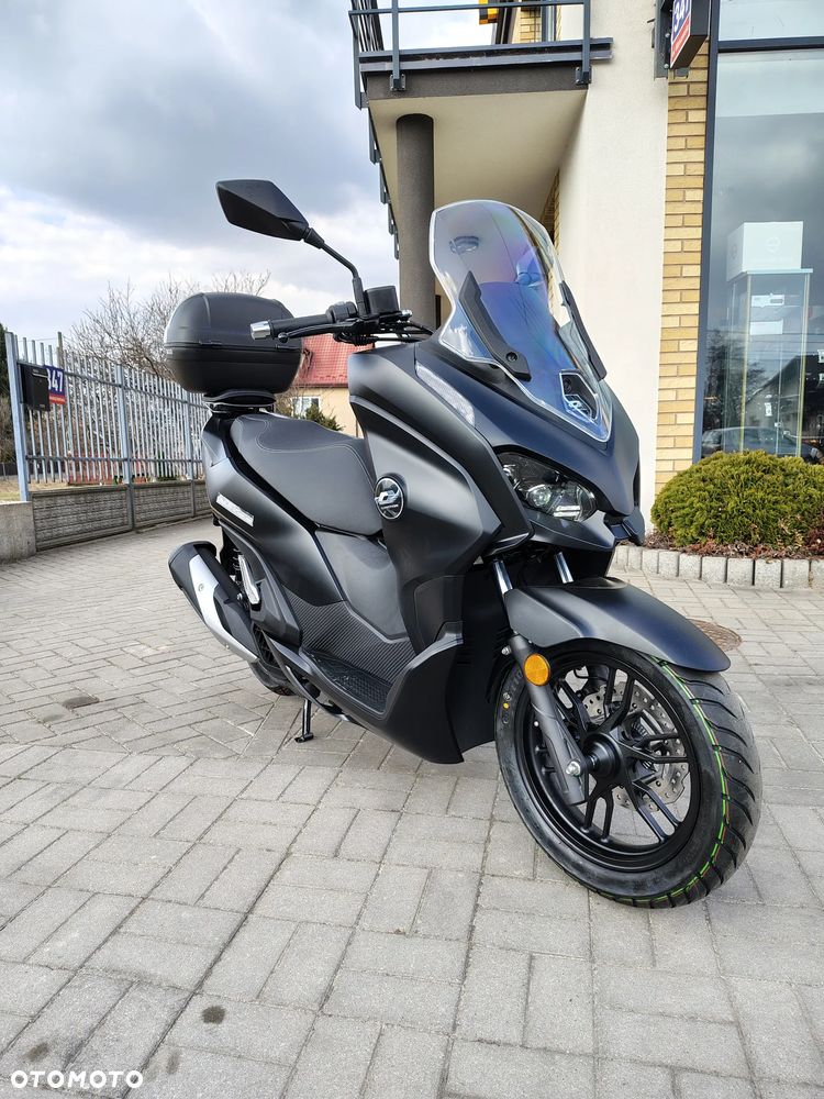 QJMOTOR MTX 125 - 29