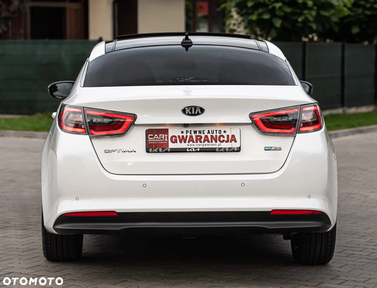 Kia Optima - 14