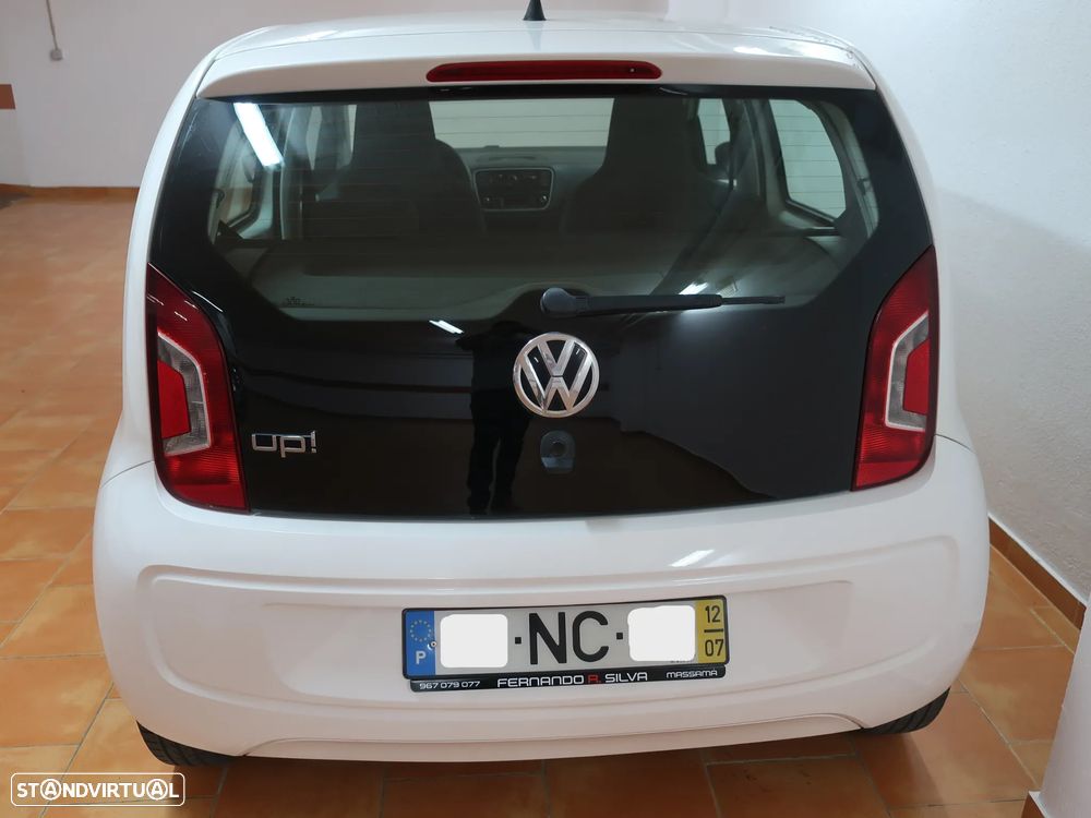 VW Up! 1.0 Take - 10