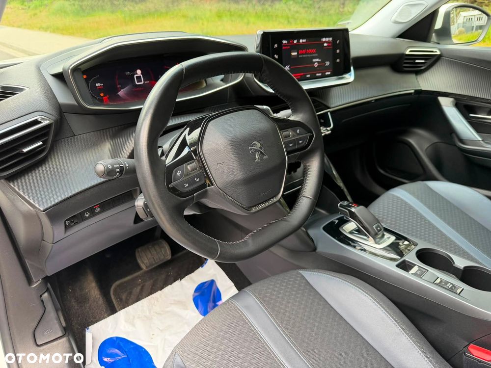 Peugeot 2008 1.5 BlueHDi Allure S&S EAT8 - 20
