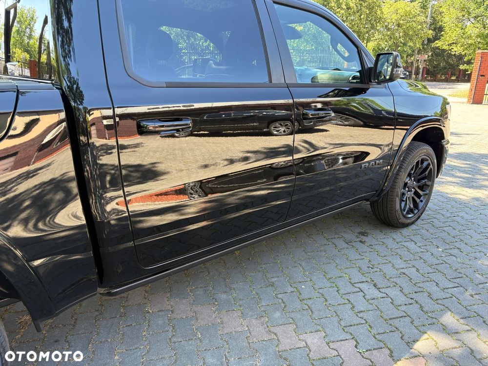 RAM 1500 - 24