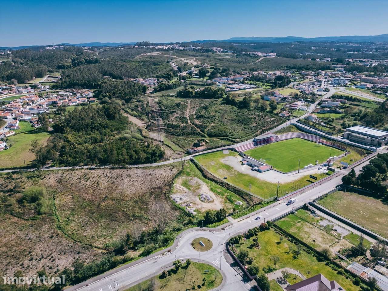 Excelente Terreno em São João de Ver para Investidores - Grande imagem: 3/8
