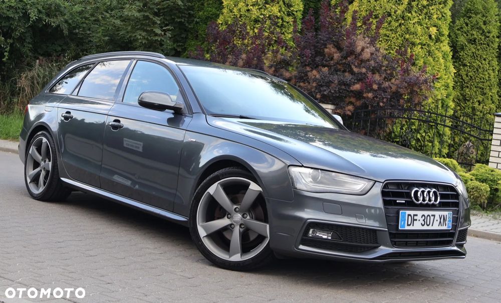 Audi A4 Avant 2.0 TDI DPF quattro S tronic S line Sportpaket - 4
