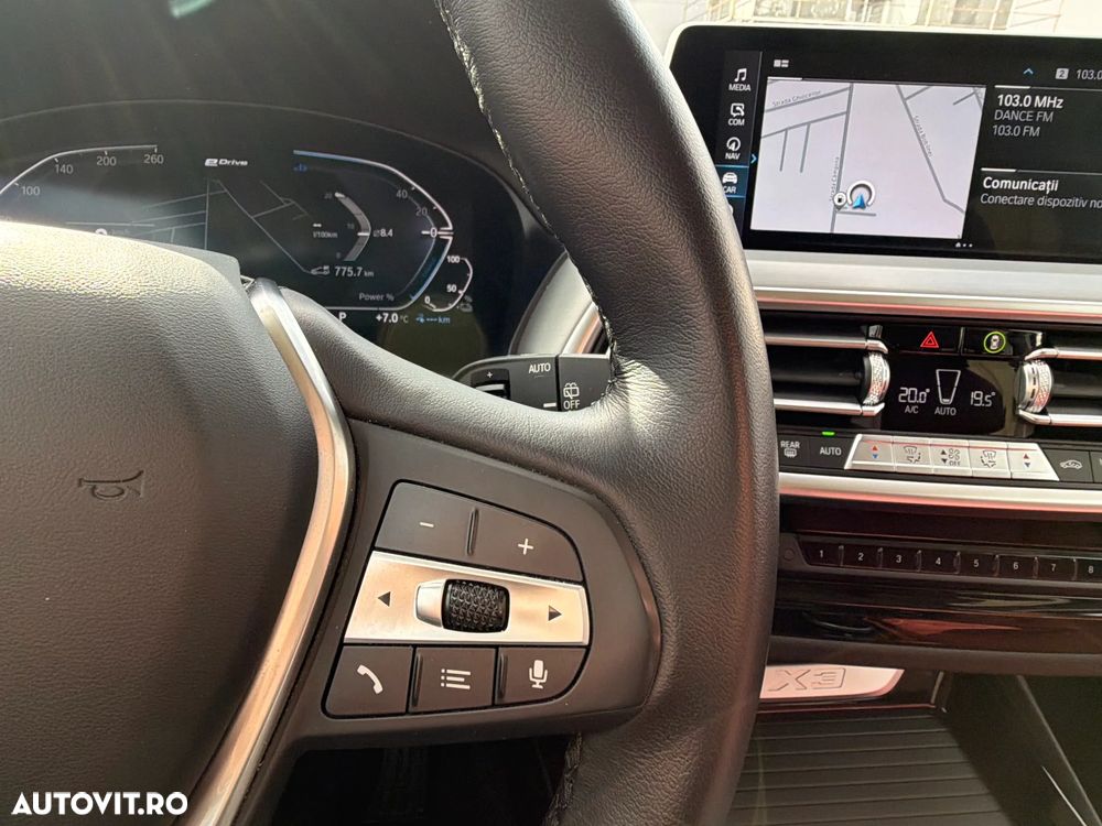 BMW X3 xDrive30e AT PHEV - 34