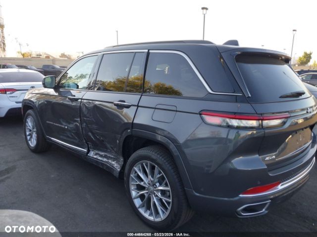 Jeep Grand Cherokee - 9