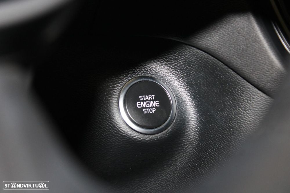 Volvo XC 40 2.0 D3 - 15