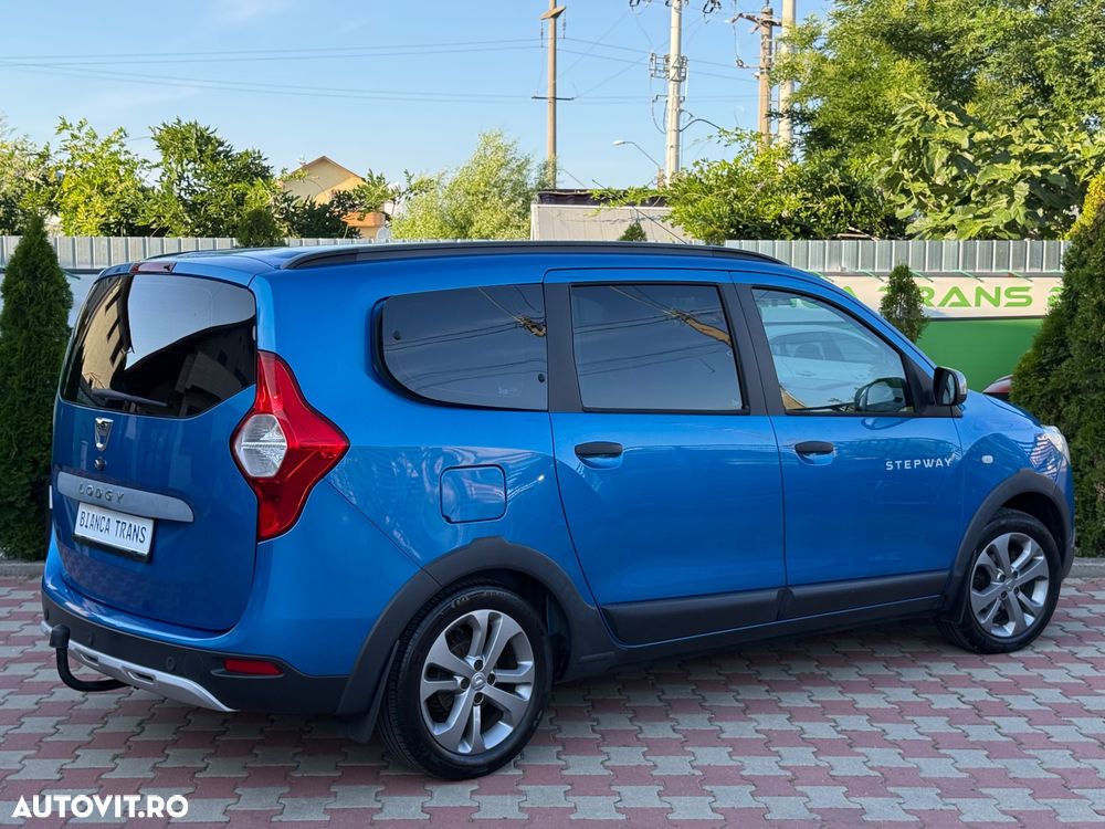 Dacia Lodgy 1.5 dCi Stepway - 24