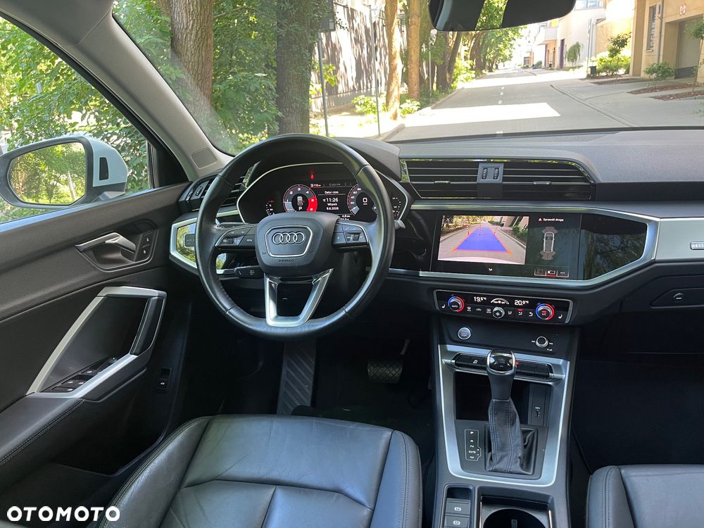 Audi Q3 2.0 TDI S tronic - 12