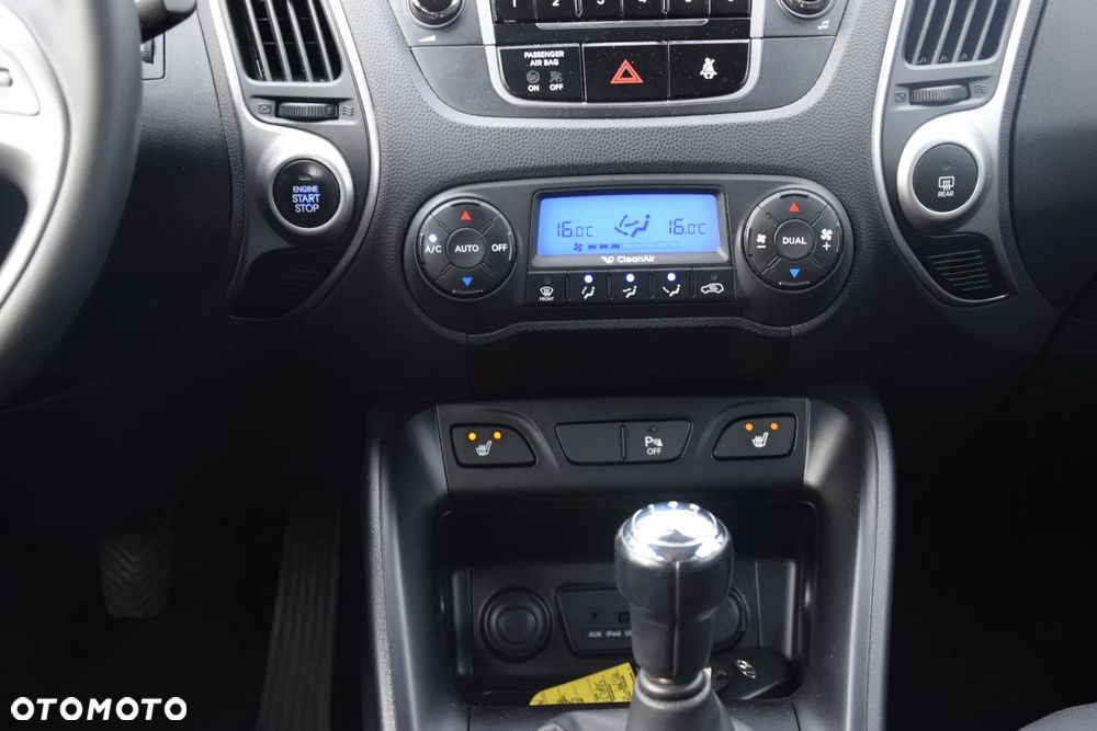 Hyundai ix35 2.0 2WD Style - 18