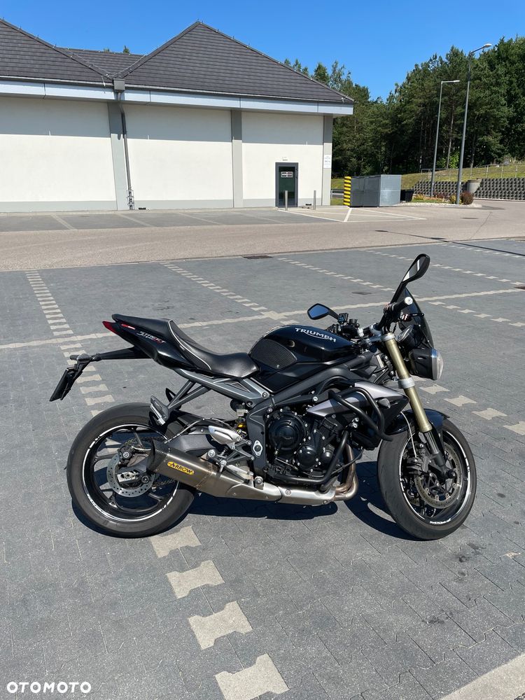 Triumph Street Triple - 5