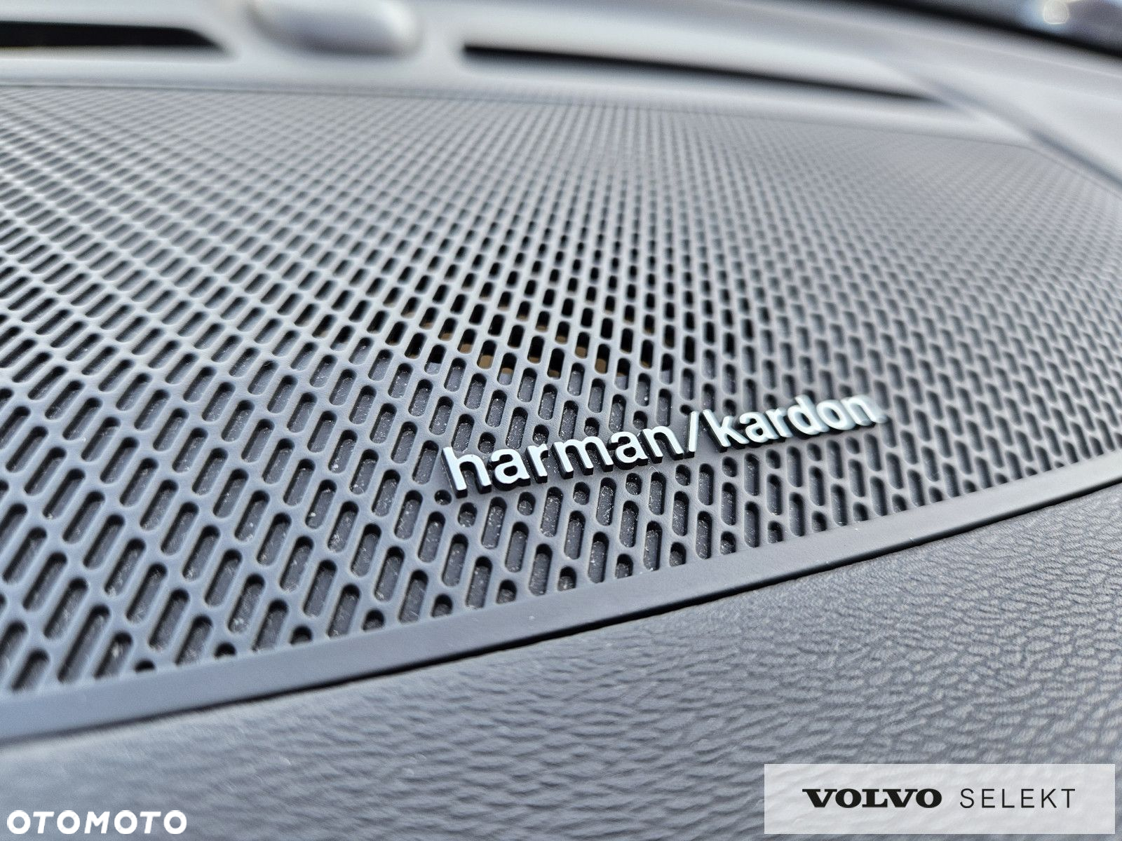 Volvo XC 40 - 21
