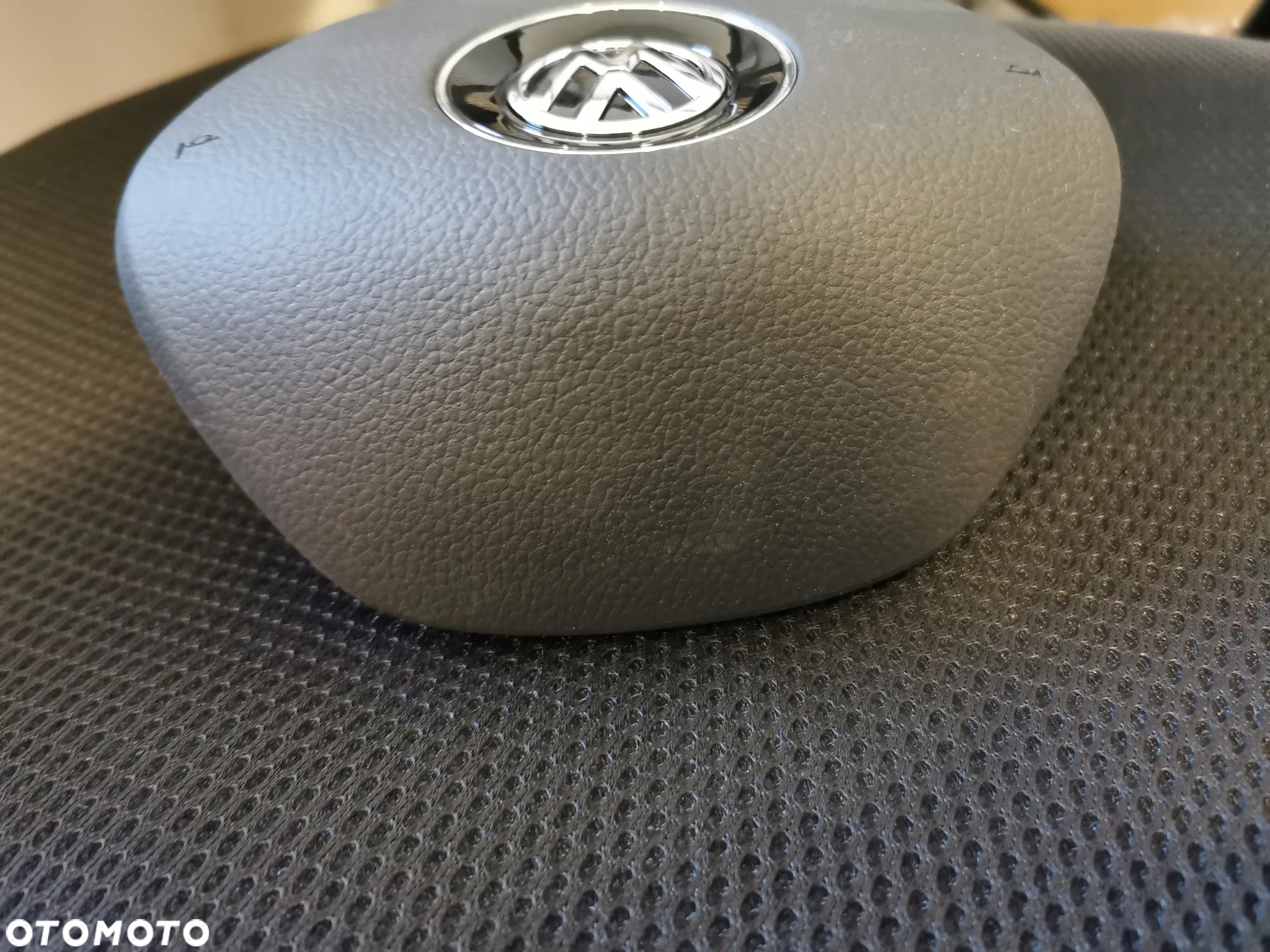 VW Golf VII Sportsvan Amarok lift Passat b8 Polo VI 2g Touran III Caddy 2k5 Tiguan II Zaślepka airbag poduszki NOWA miękka - 4