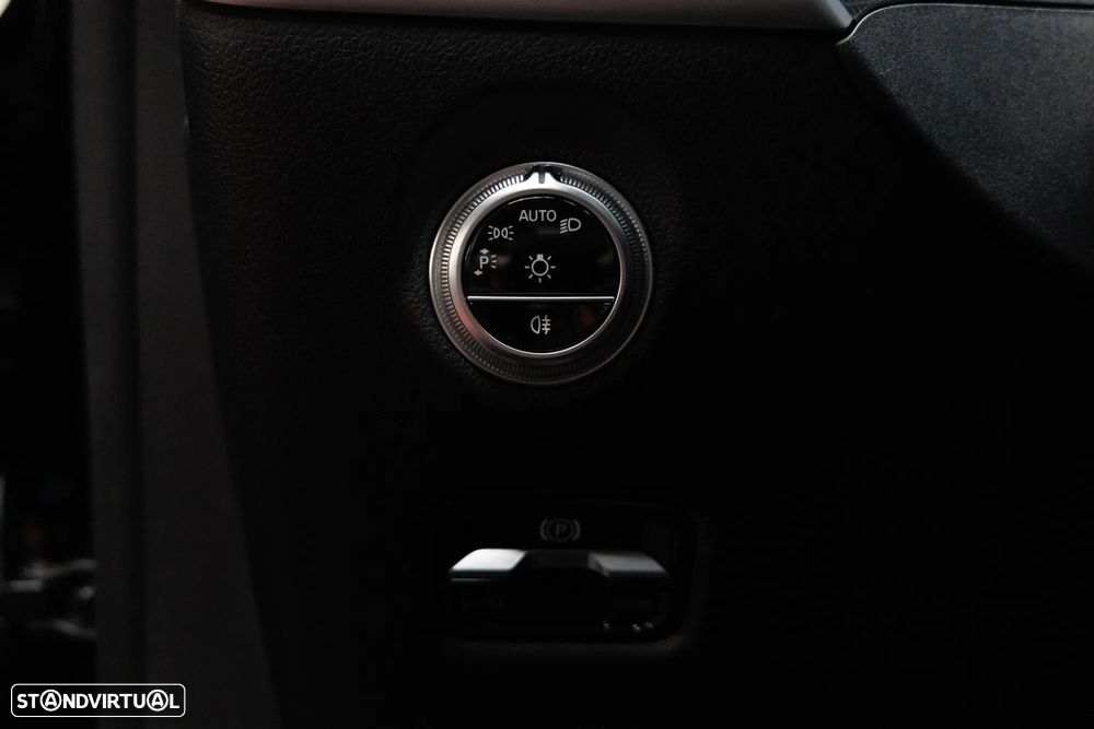 Mercedes-Benz C 300 d AMG Line - 41