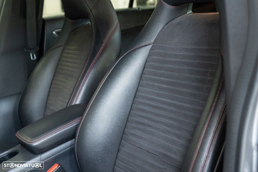 Mercedes-Benz CLA 180 CDI AMG Line - 18