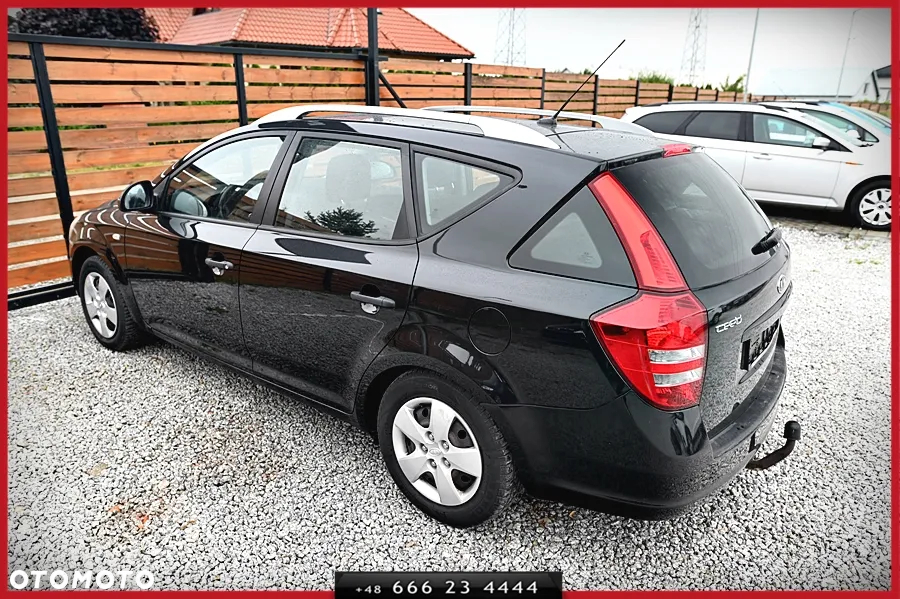 Kia Ceed Cee'd 1.6 Comfort + - 10