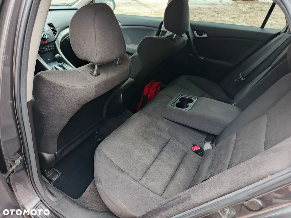 Honda Accord 2.2d Elegance - 26