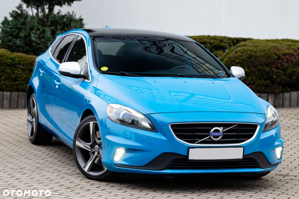 Volvo V40 D4 Geartronic RDesign - 1