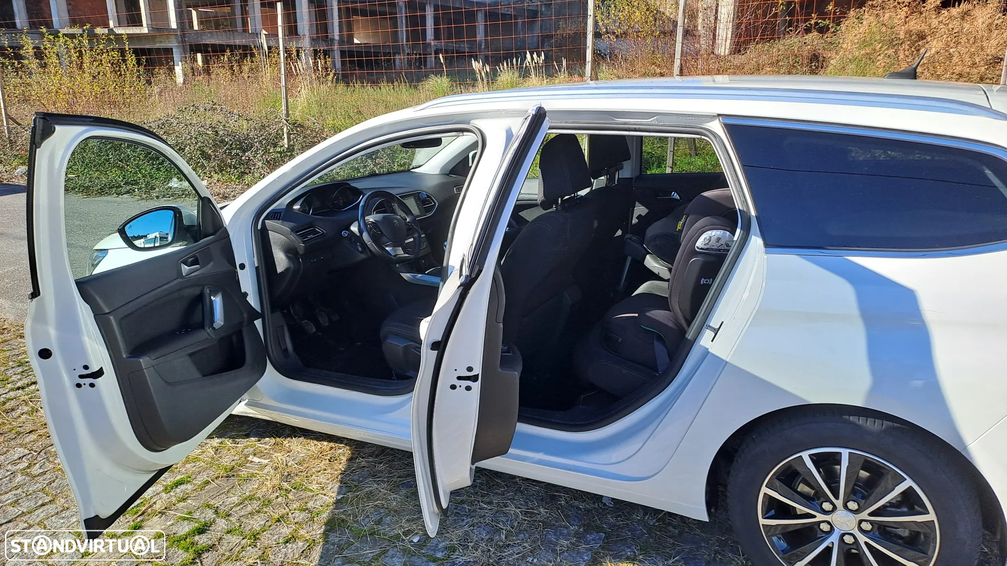 Peugeot 308 SW - 14