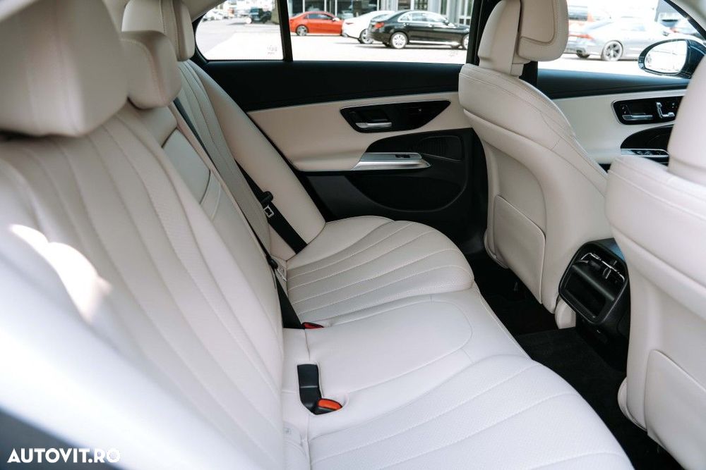 Mercedes-Benz E - 14