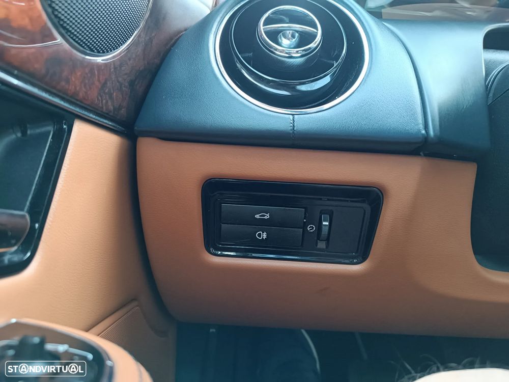 Jaguar XJ 3.0 V6 S Portfolio - 35