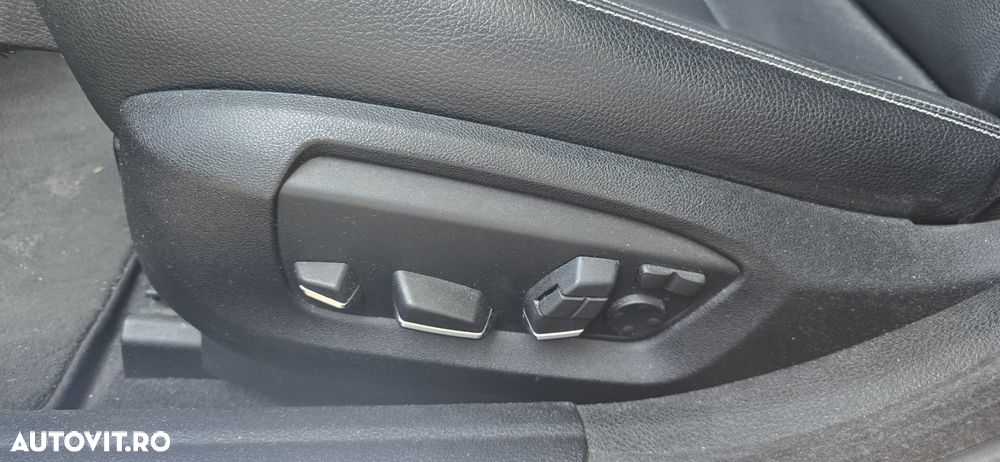 BMW Seria 5 520d xDrive AT - 15