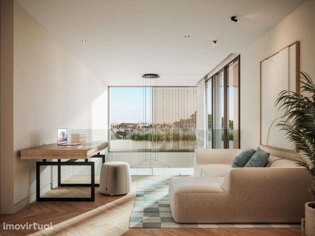 Moradia T5 com jardim, piscina e estacionamento no Estoril - Grande imagem: 4/20