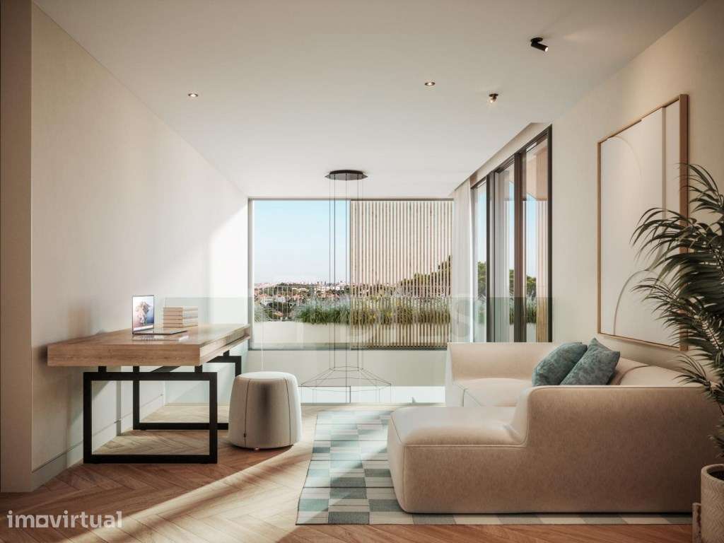 Moradia T5 com jardim, piscina e estacionamento no Estoril - Grande imagem: 4/20