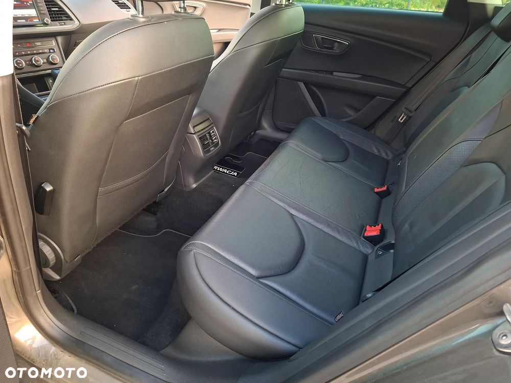 Seat Leon 1.8 TSI Xcellence S&S DSG - 23