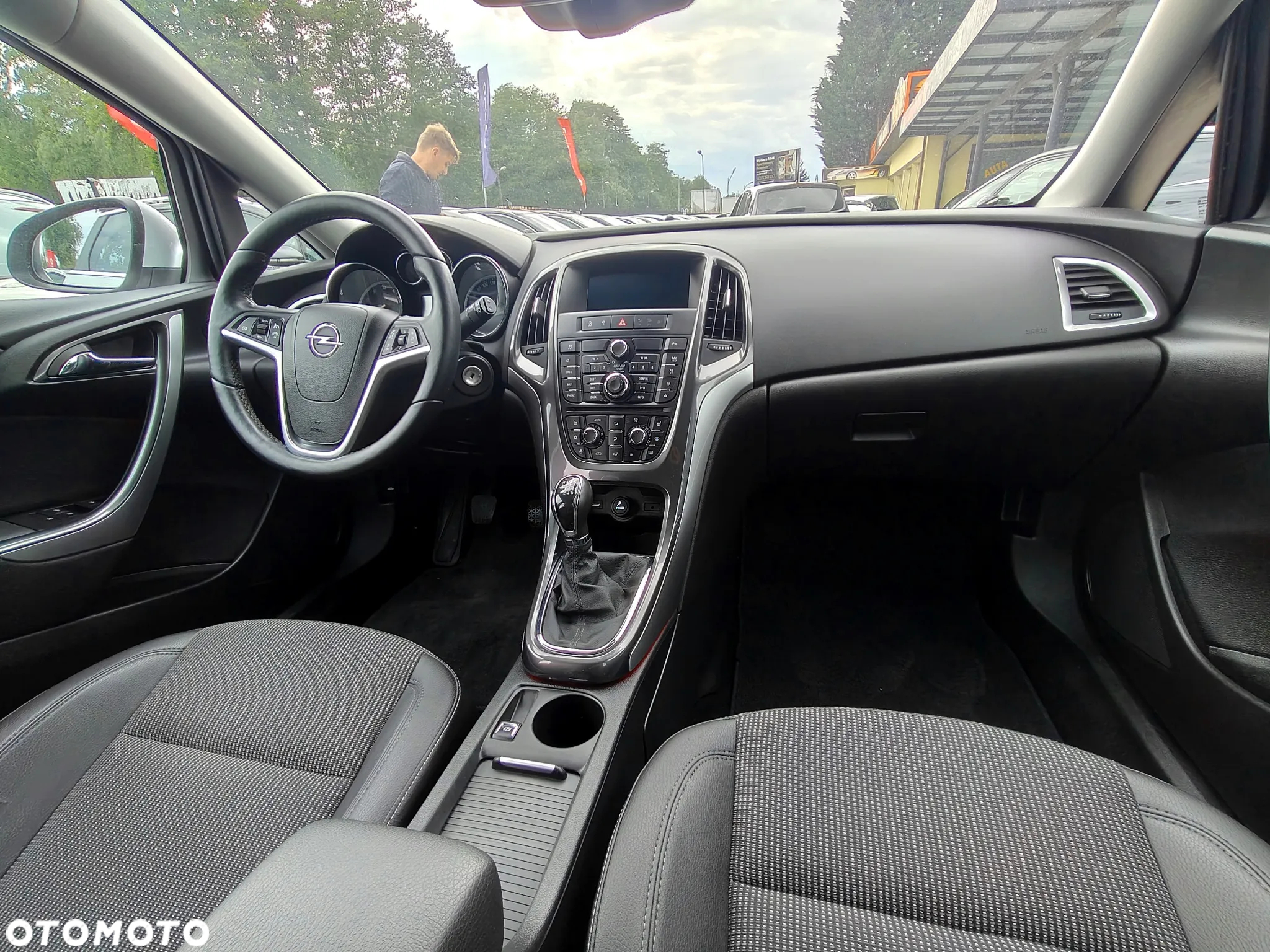 Opel Astra 1.4 Turbo Cosmo - 13