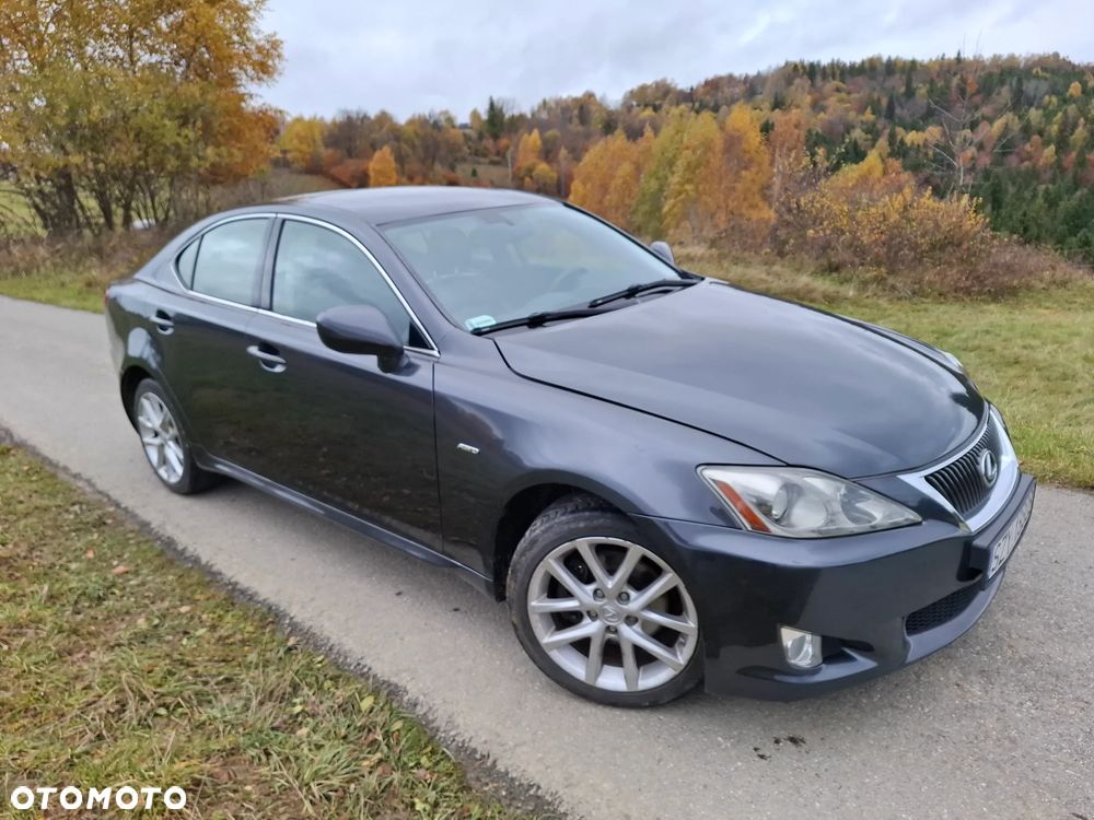 Lexus IS 250 - 8