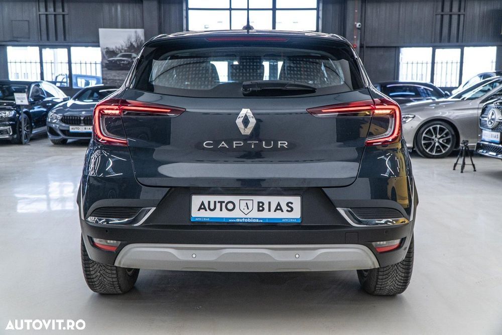 Renault Captur TCe Mild Hybrid 140 EDC GPF TECHNO - 25