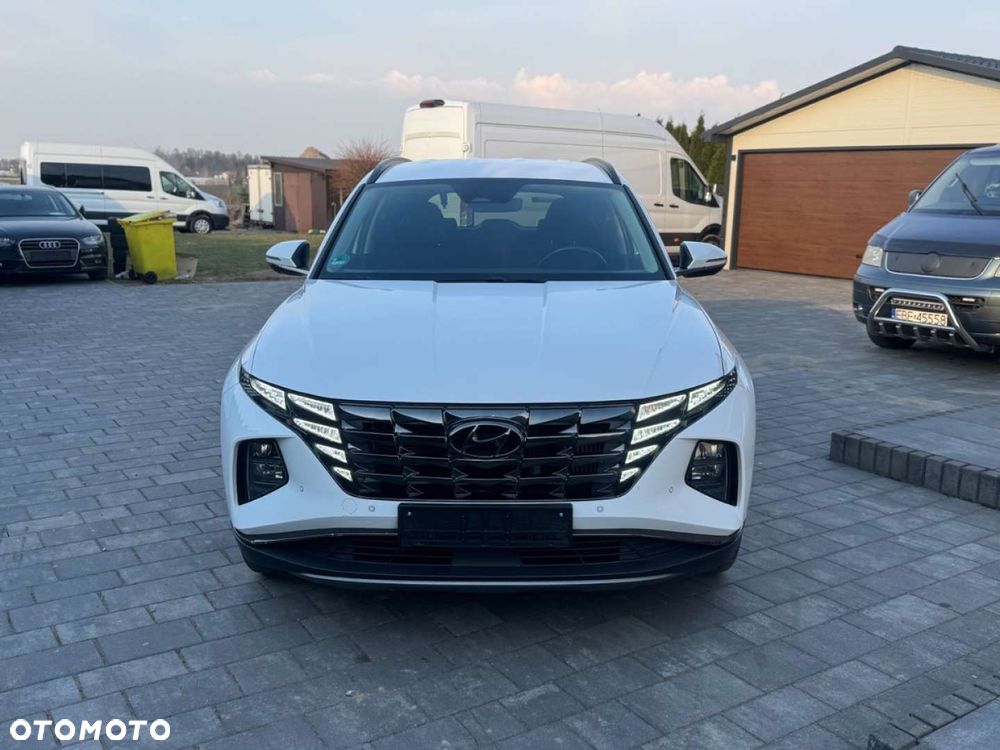 Hyundai Tucson - 2