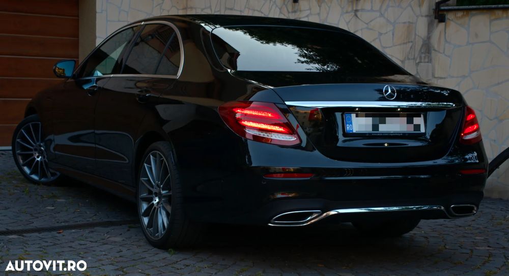 Mercedes-Benz E 220 d 4MATIC Aut. - 37