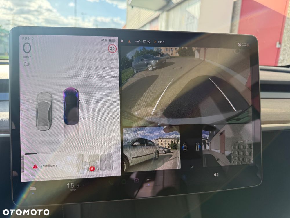 Tesla Model 3 - 29