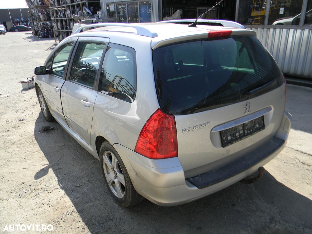 Dezmembrari  Peugeot 307  2000  > 0000 1.6 HDi 110 Motorina - 3