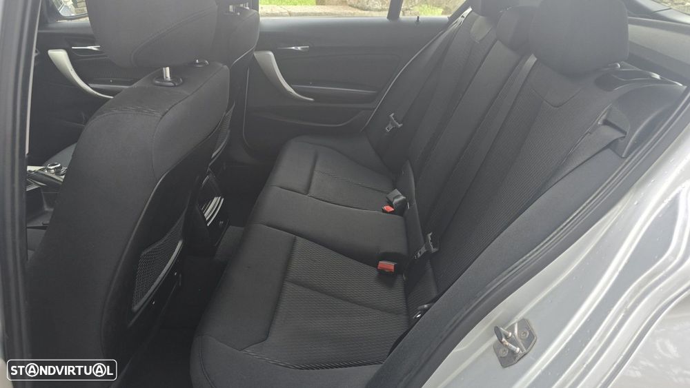 BMW 116 d EfficientDynamics - 13