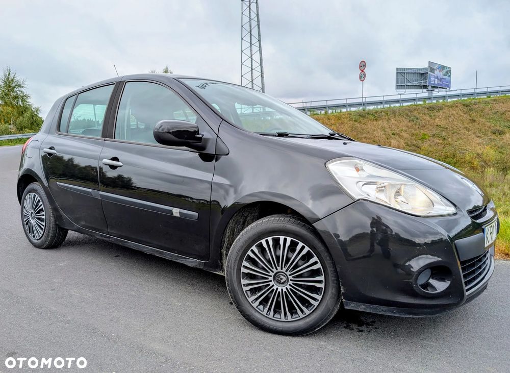 Renault Clio 1.2 16V Authentique - 2